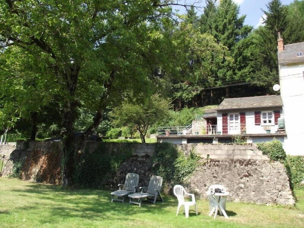 Appartamento Vue Du Pont Entraygues-sur-Truyère Esterno foto